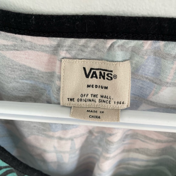 Vans Men’s Summer Tank - Picture 4 of 4